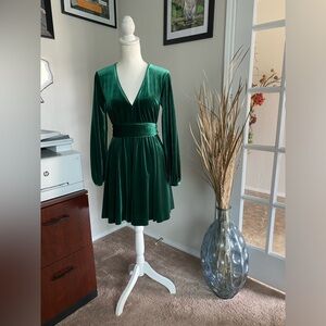 Belle Badgley Mischka Velvet dress